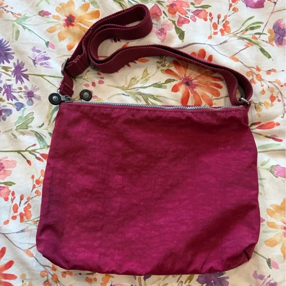 Kipling Alvar - Picture 2 of 10